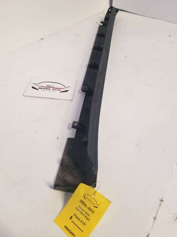 Nissan Note Side Skirt