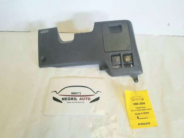 Toyota Voxy Driver Seat Under Cover