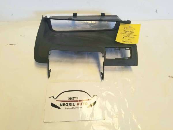 Toyota Voxy Upper Dashboard Center Trim