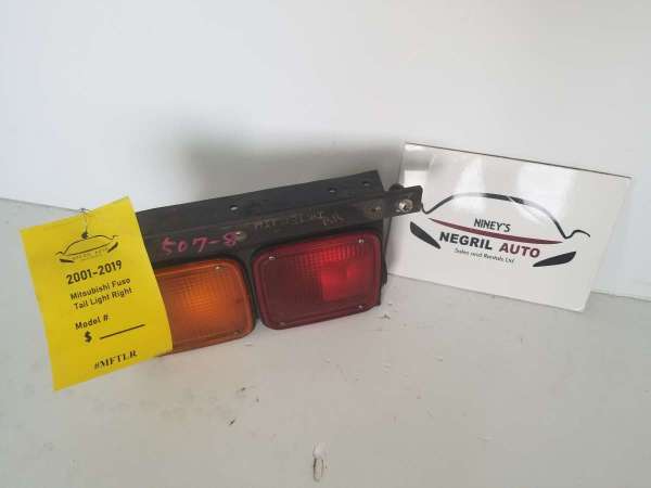 Mitsubishi Fuso Tail Light